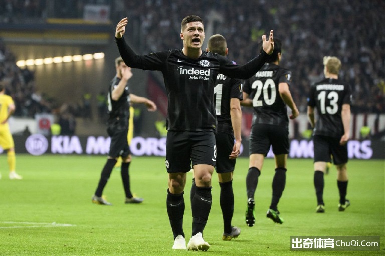 意大利队史,第三人托纳,利打破德国,赌博app下载,网赌app下载