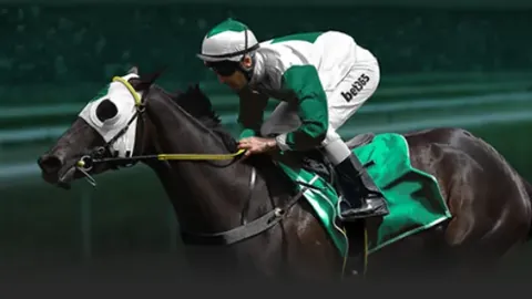 梅西法甲平局难破，巴黎10人奋战兰斯，关键球员关键时刻黯然失色